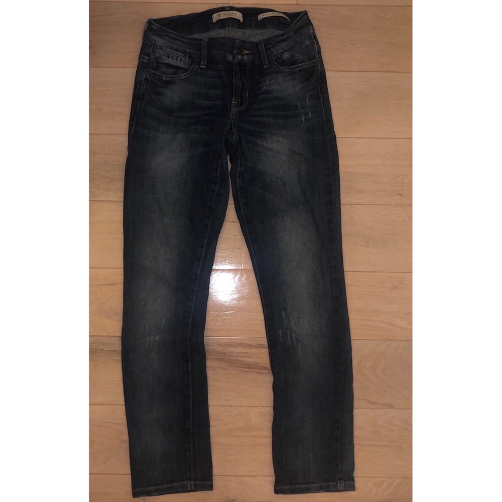 Pencil skinny mid-rise jeans from GUESS.
